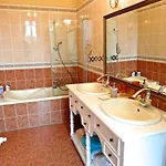 B&B Chateau Les Vallees 4*