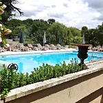Chateau Les Vallees B&B 4*
