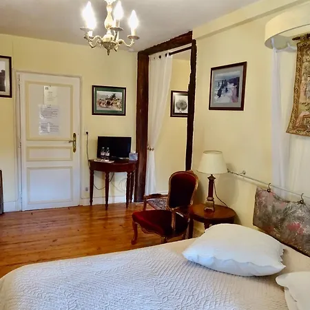 Chateau Les Vallees فندق مبيت وإفطار