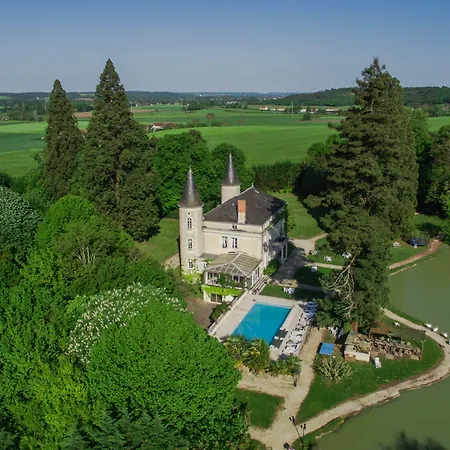 Chateau Les Vallees Nocleg ze śniadaniem