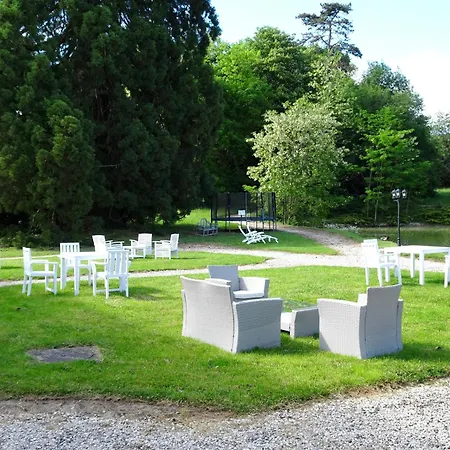 Bed & Breakfast Chateau Les Vallées 4*