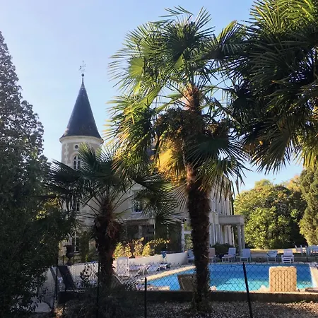 Bed & Breakfast Chateau Les Vallees En Touraine 4*