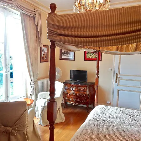 Chateau Les Vallees 라로슈포세이