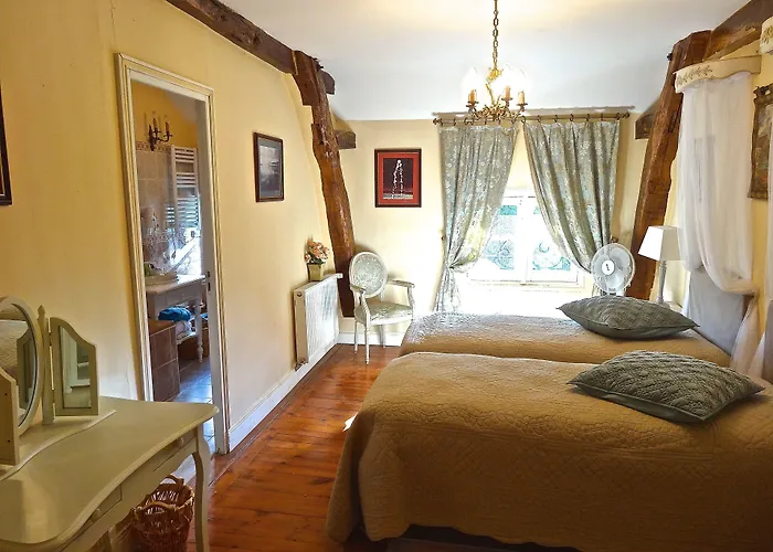 Chateau Les Vallees Bed & Breakfast La Roche-Posay