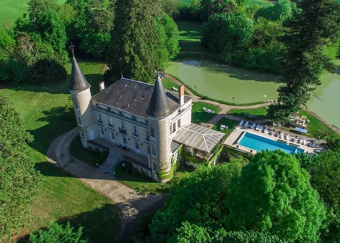 Chateau Les Vallees La Roche-Posay