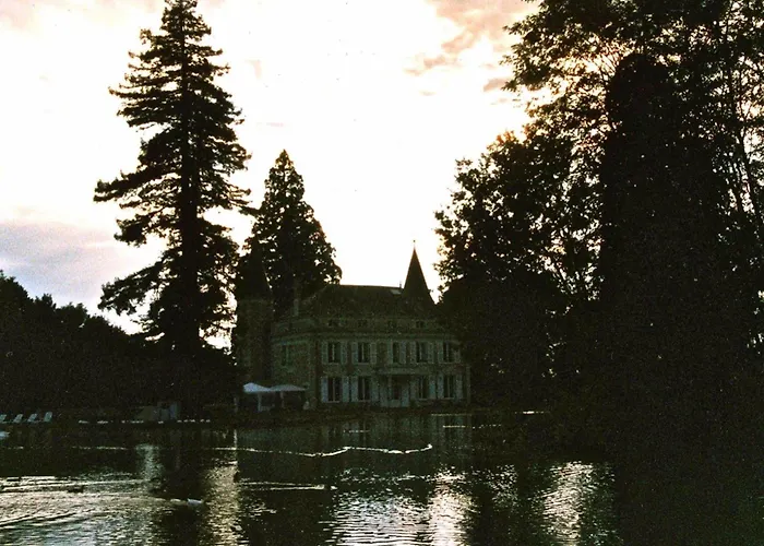 Bed & Breakfast Chateau Les Vallees La Roche-Posay