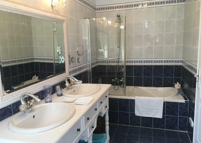 Chateau Les Vallees La Roche-Posay