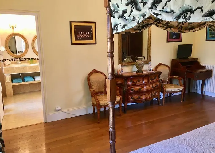 Chateau Les Vallees Bed & Breakfast La Roche-Posay