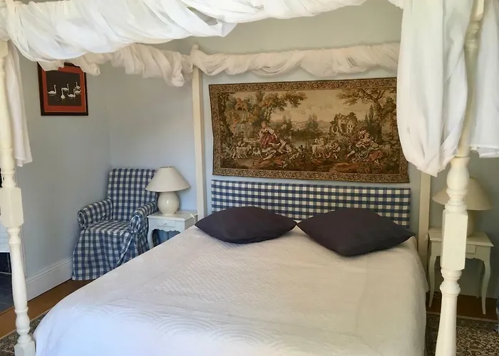 Chateau Les Vallees 4* La Roche-Posay